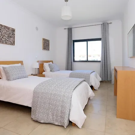 Apartamento 3 Bedroom With Pool Lagos