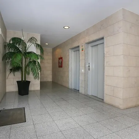 Apartment 3 Bedroom With Pool Lagos